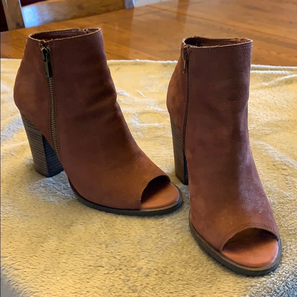 Peep toe booties